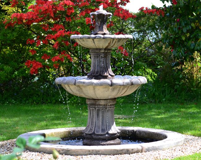 The trickle effect stone outdoor water fountains